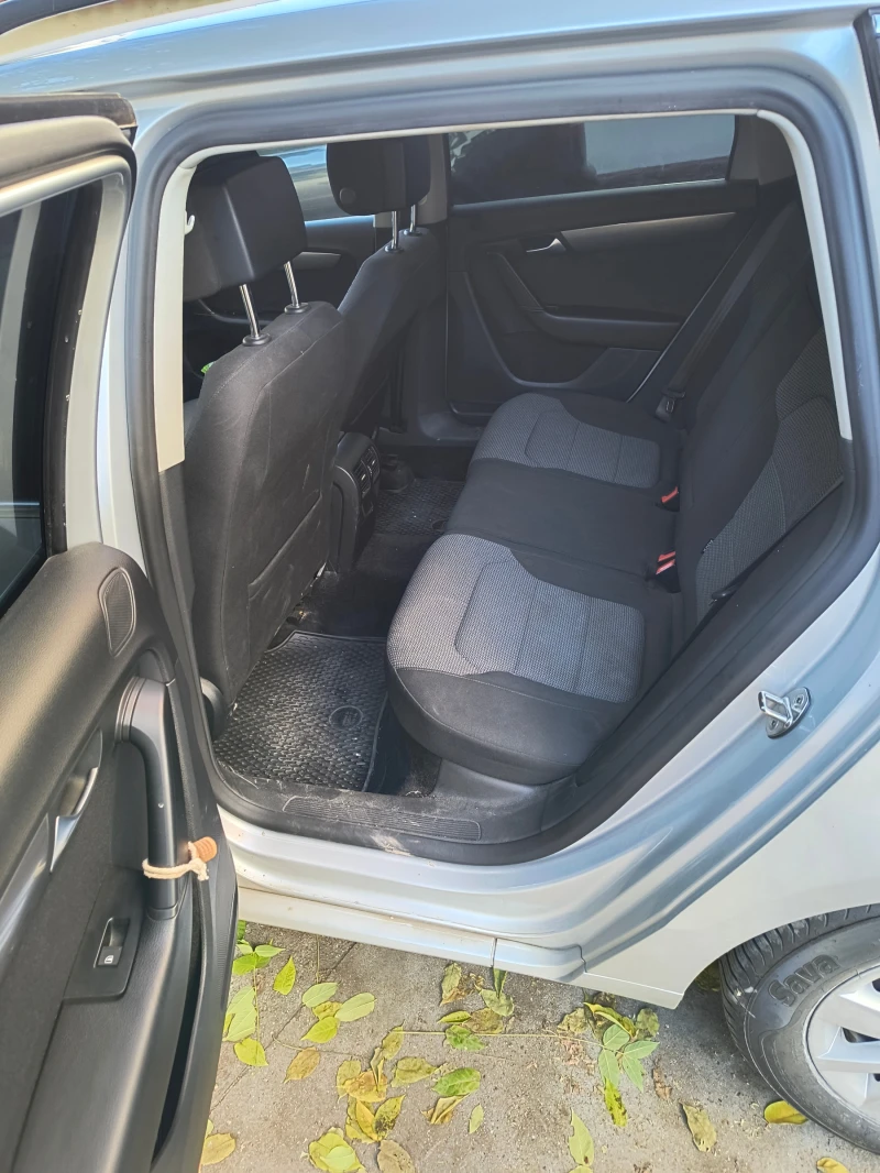VW Passat, снимка 5 - Автомобили и джипове - 52264556