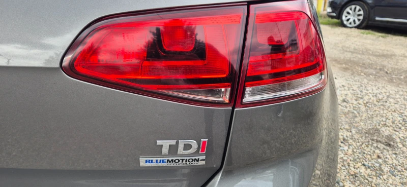VW Golf 1.6TDI HIGHLINE, снимка 14 - Автомобили и джипове - 52552153