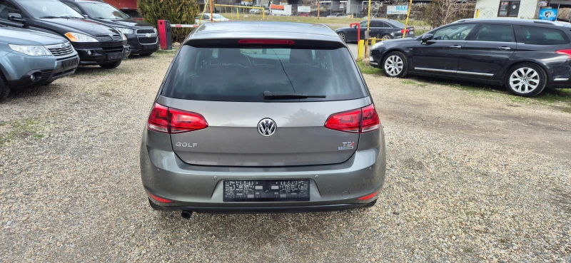 VW Golf 1.6TDI HIGHLINE, снимка 5 - Автомобили и джипове - 52552153