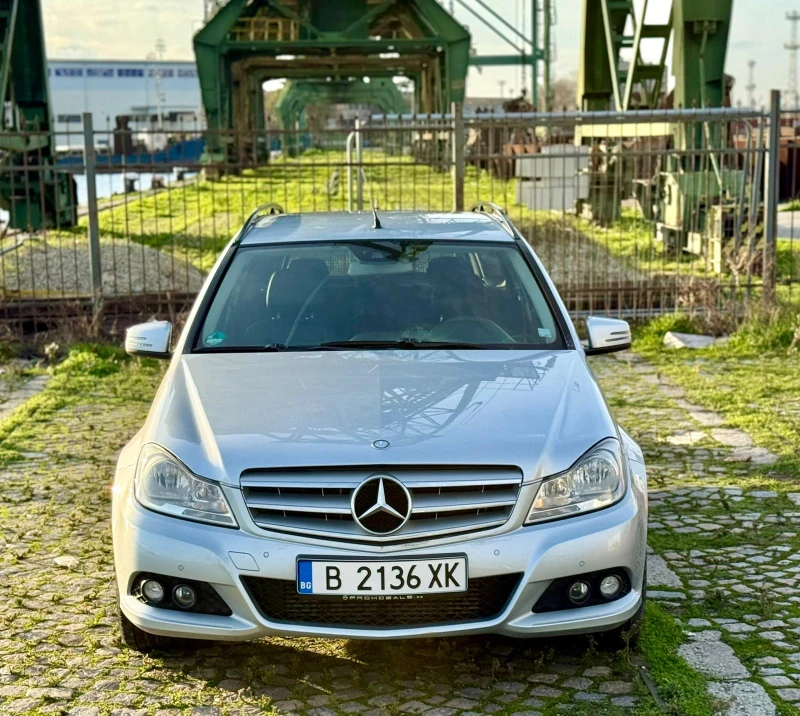 Mercedes-Benz C 180 CDI * Подгреви * BLUE EFFICIENCY* FACE, снимка 2 - Автомобили и джипове - 52630188
