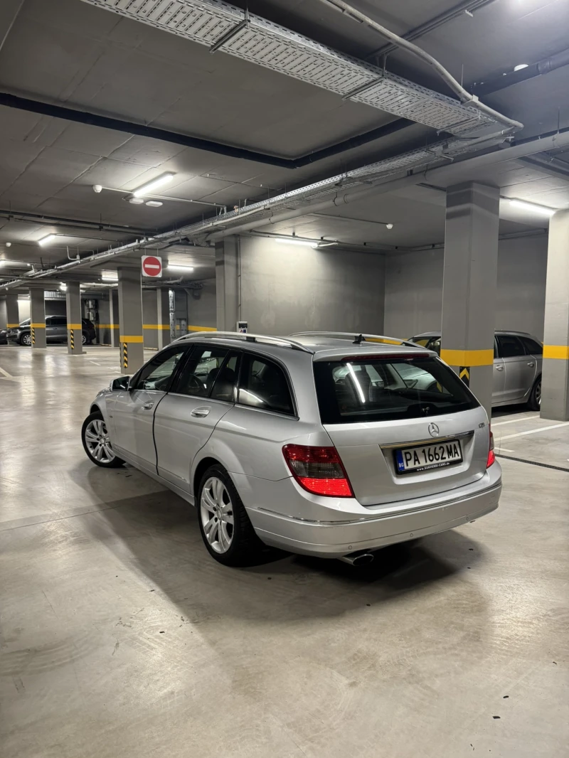 Mercedes-Benz C 220 C 220 CDI, снимка 11 - Автомобили и джипове - 52926364
