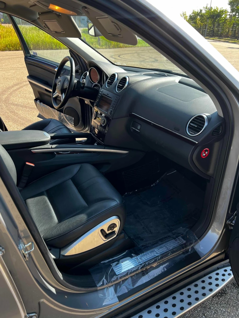 Mercedes-Benz ML 550 4MATIC, снимка 9 - Автомобили и джипове - 53247721