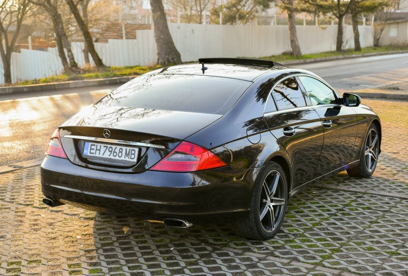 Mercedes-Benz CLS 320, снимка 3 - Автомобили и джипове - 53408274