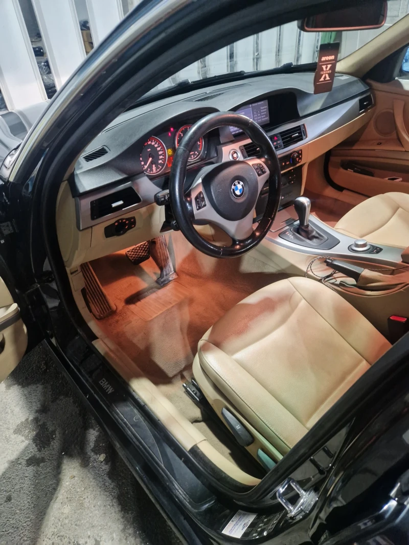 BMW 330 XD, снимка 9 - Автомобили и джипове - 53433736