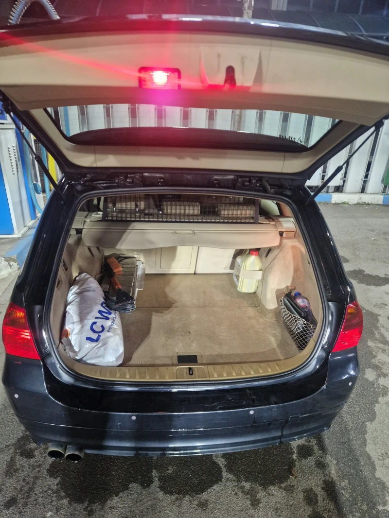 BMW 330 XD, снимка 11 - Автомобили и джипове - 53433736