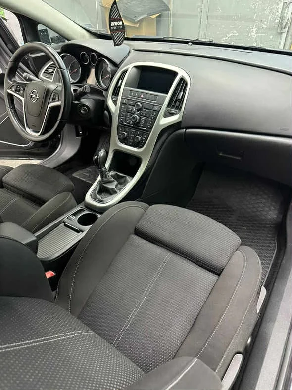 Opel Astra, снимка 6 - Автомобили и джипове - 54793332