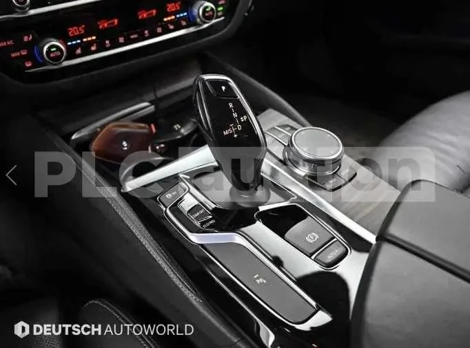 BMW 530 ШИБИДАХ/ФИКСИРАНА ЦЕНА ДО БЪЛГАРИЯ, снимка 7 - Автомобили и джипове - 54997361