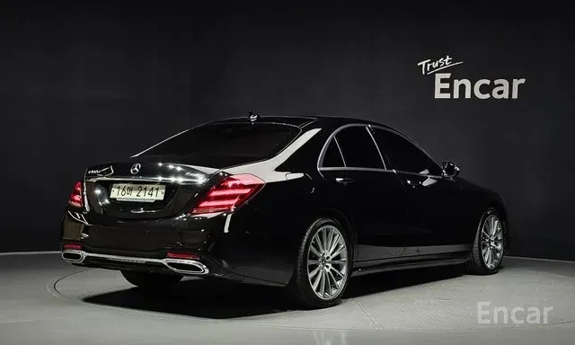 Mercedes-Benz S 350 D * AMG * FACELIFT * ОБДУХВАНЕ * ДИСТРОНИК * , снимка 3 - Автомобили и джипове - 55862756