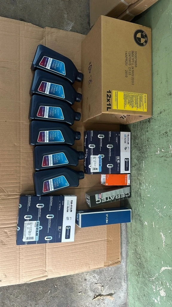 BMW 318 Sport Line 8ZF, снимка 10 - Автомобили и джипове - 55953785