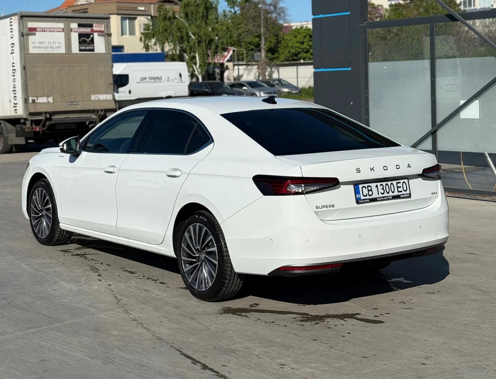 Skoda Superb Laurent&Klement - изображение 4