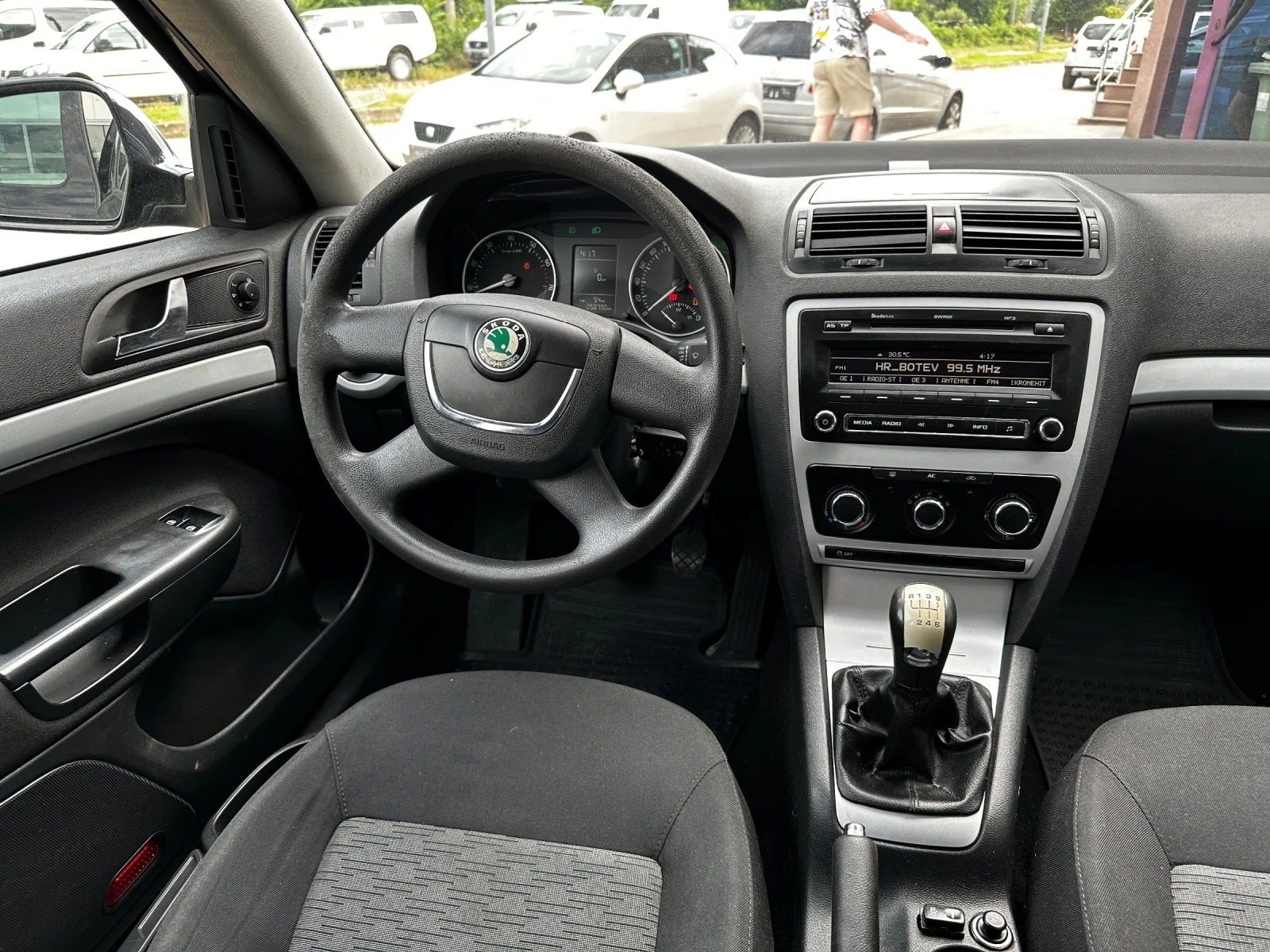 Skoda Octavia 1.2FSI/ 4х4 - изображение 7