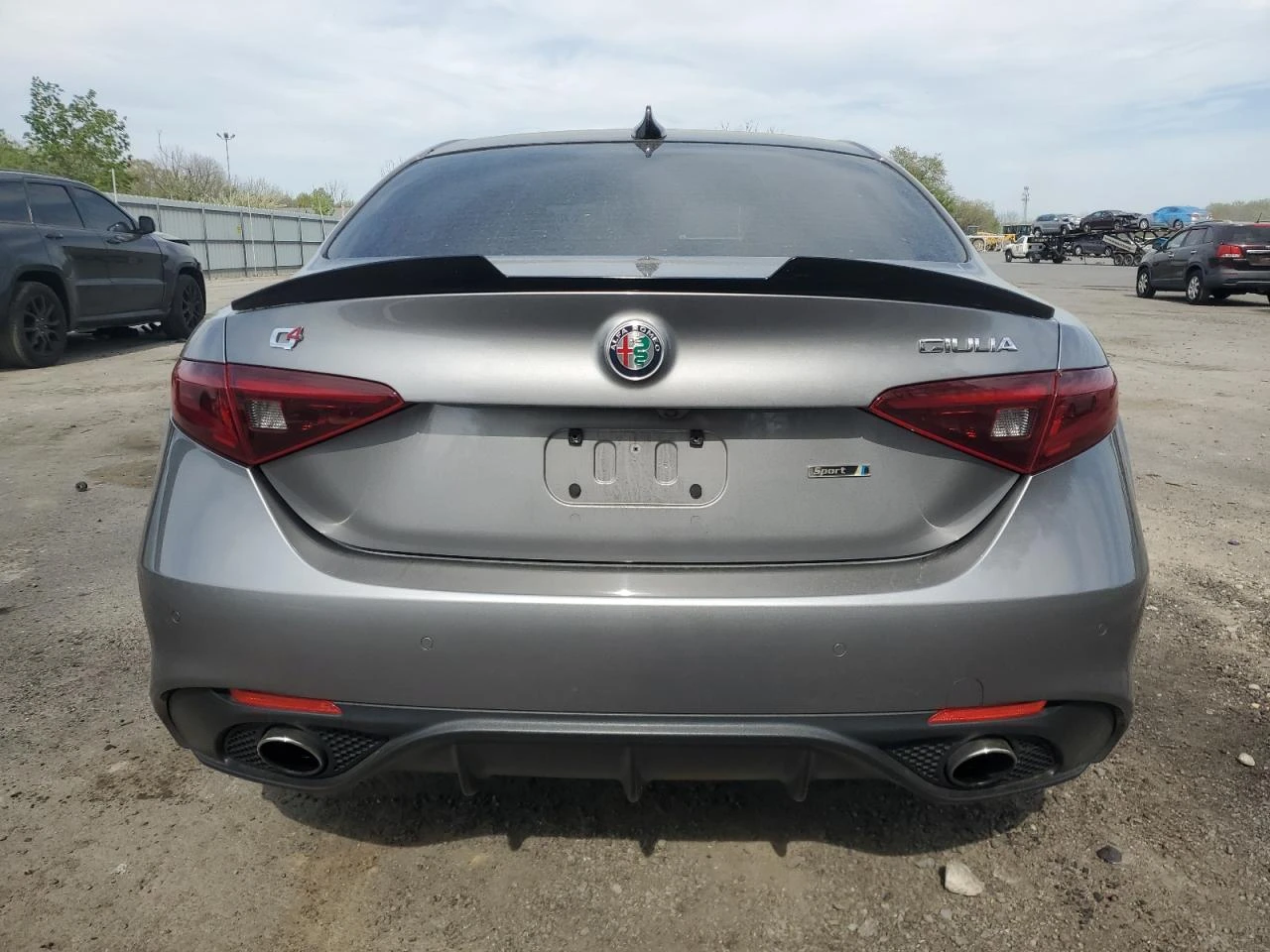 Alfa Romeo Giulia Ti 280кс * Възможност за Лизинг*  - изображение 6