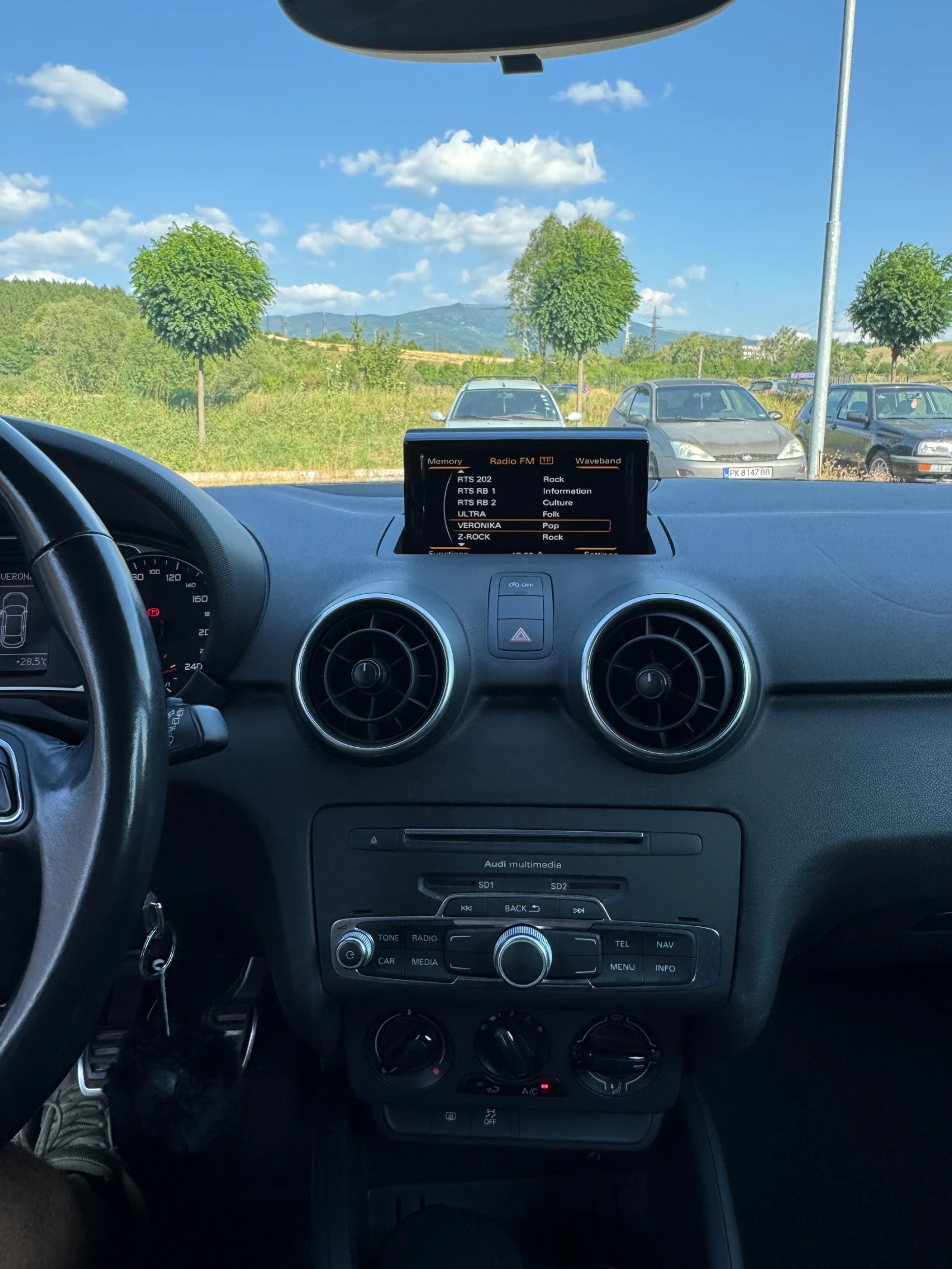 Audi A1 1.4TDI S-line | Mobile.bg   12