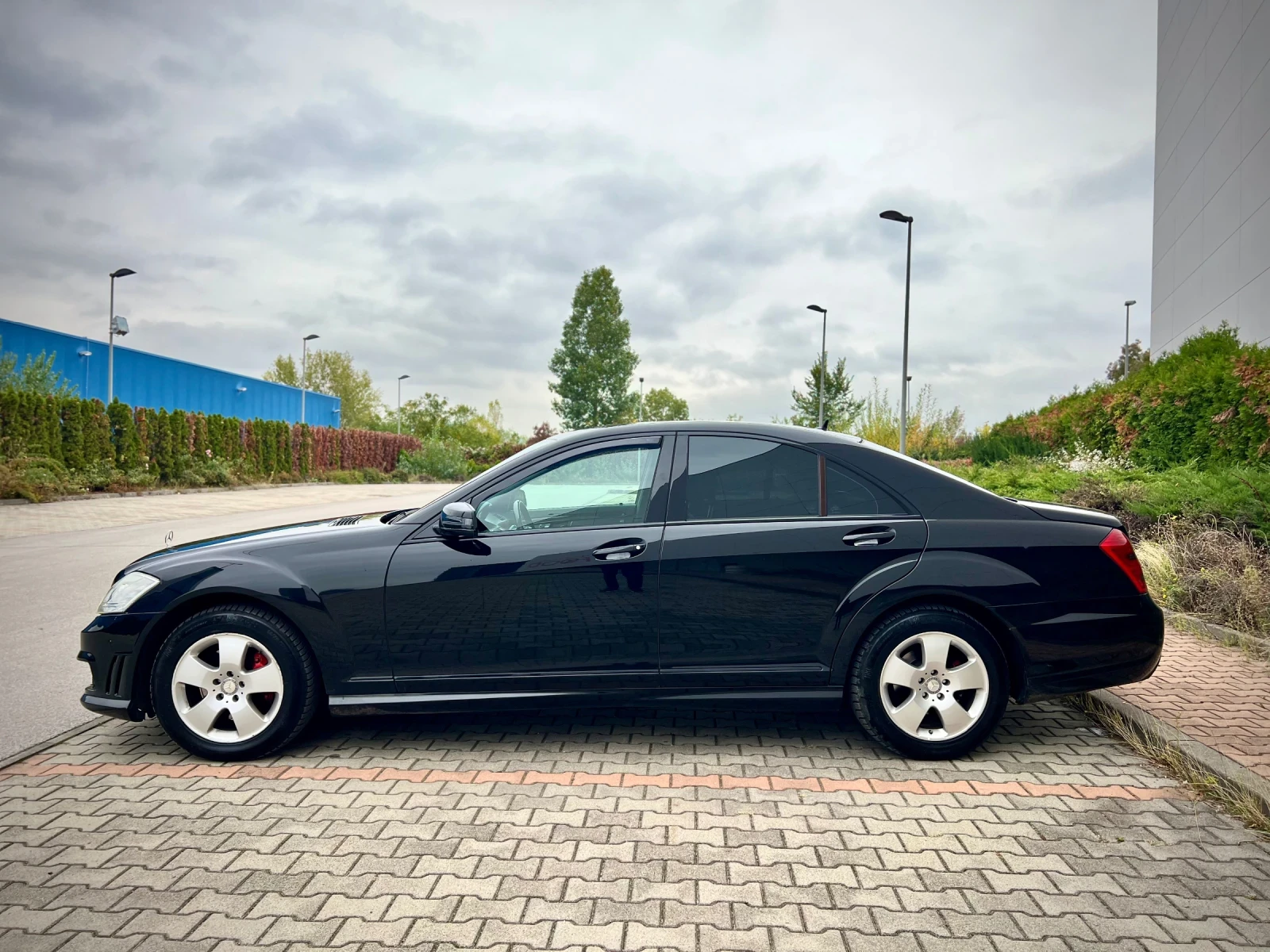 Mercedes-Benz S 320 CDI-AMG-пакет-Лизинг през Уникредит по 365лв - изображение 4