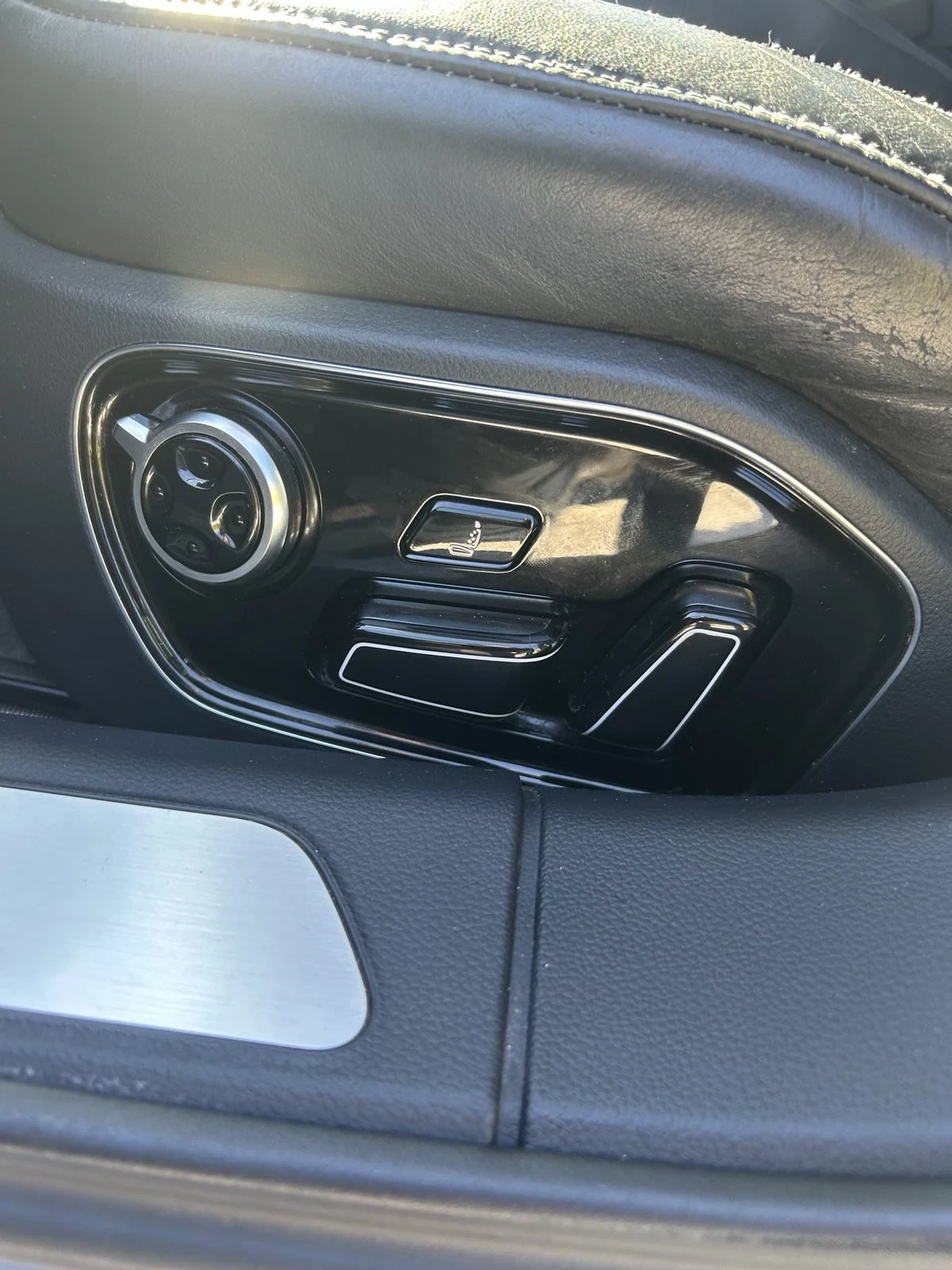 Audi A8 3.0TDI - изображение 6