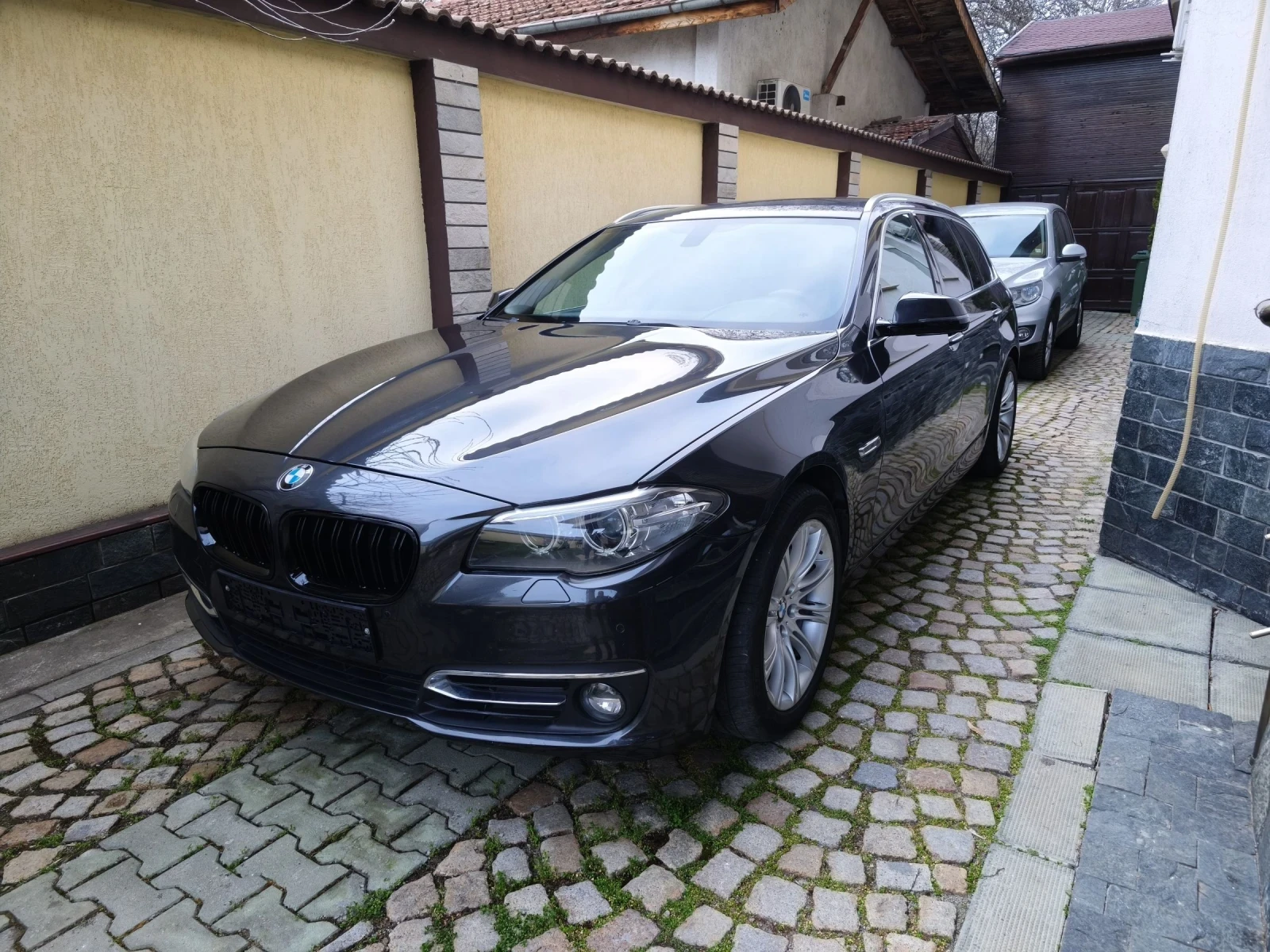 BMW 525 d Xdrive 218кс фейслифт 