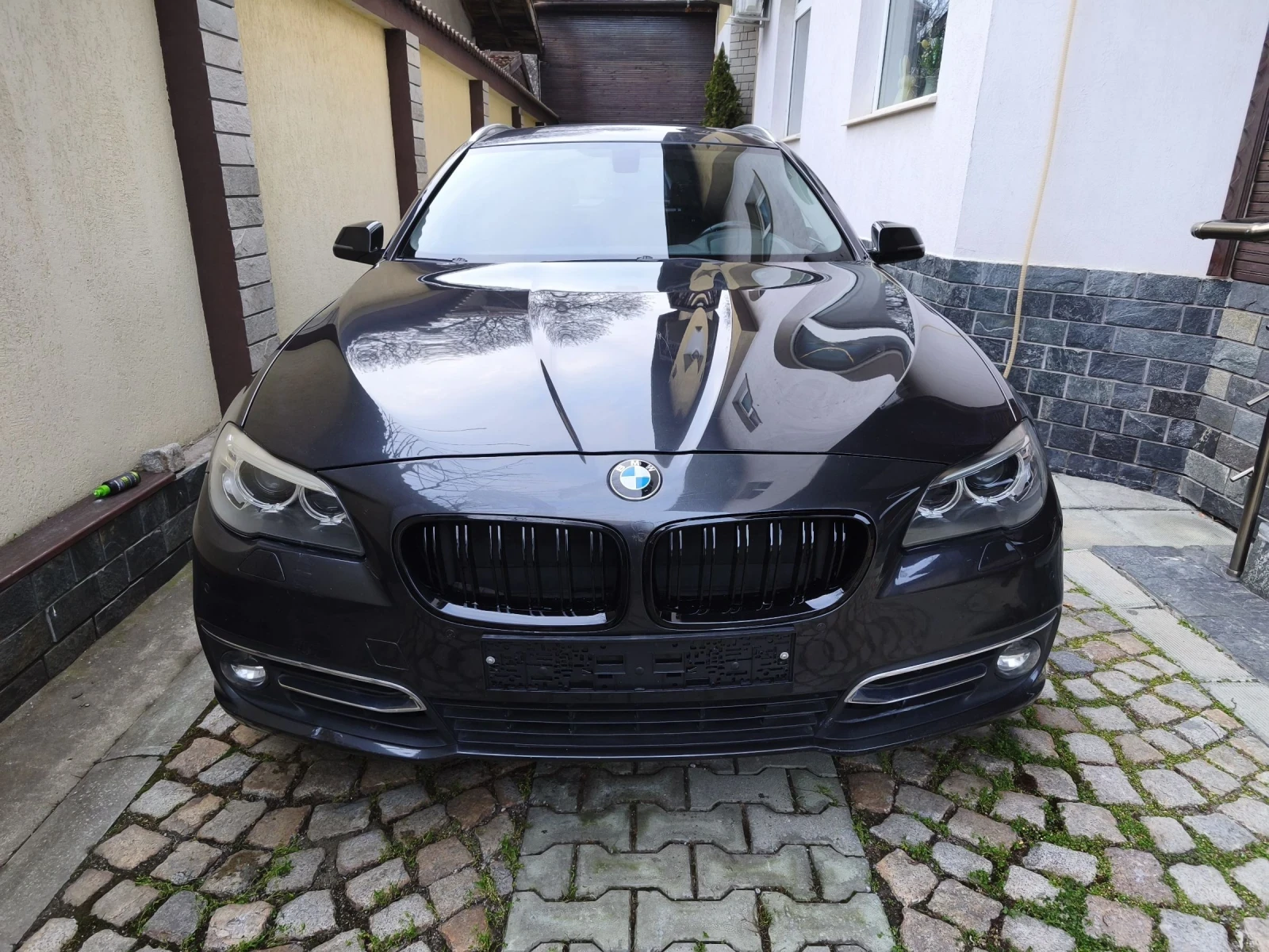 BMW 525 d Xdrive 218кс фейслифт , снимка 2 - Автомобили и джипове - 53977804