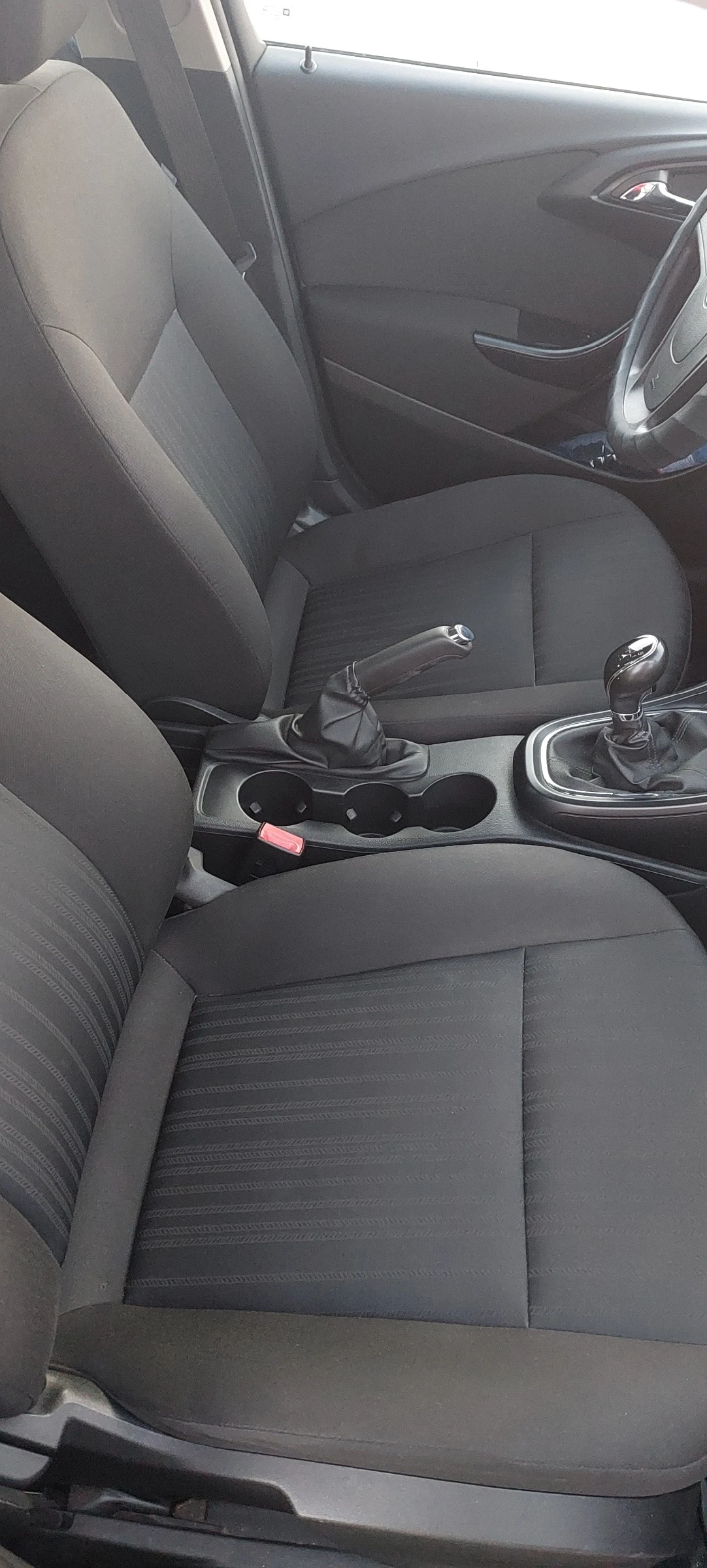 Opel Astra, снимка 7 - Автомобили и джипове - 54191602