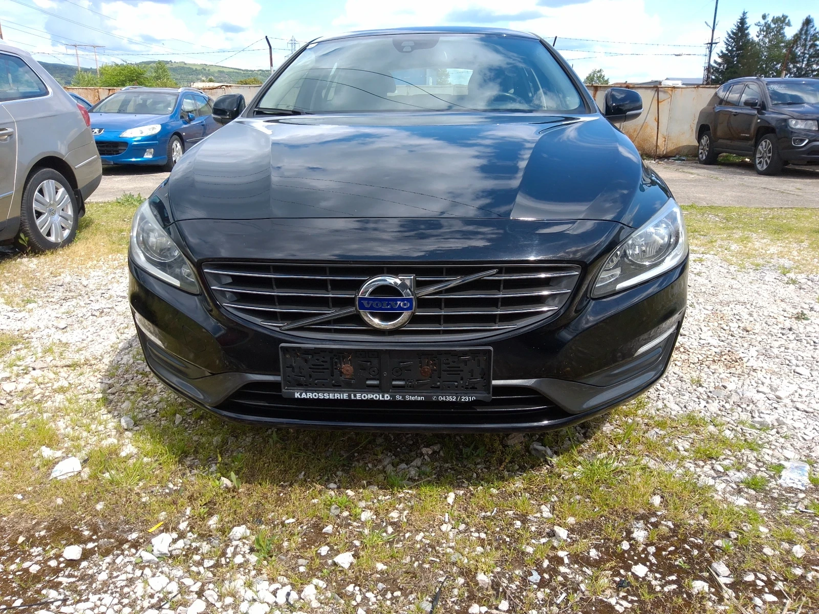Volvo V60 2.0D 136PS D3, снимка 12 - Автомобили и джипове - 54621033