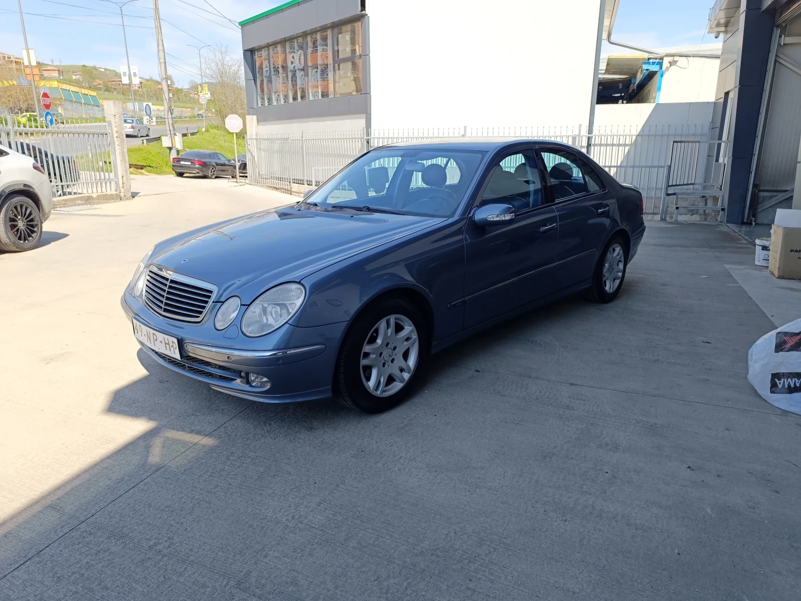 Mercedes-Benz E 320 CDI, снимка 5 - Автомобили и джипове - 55058062
