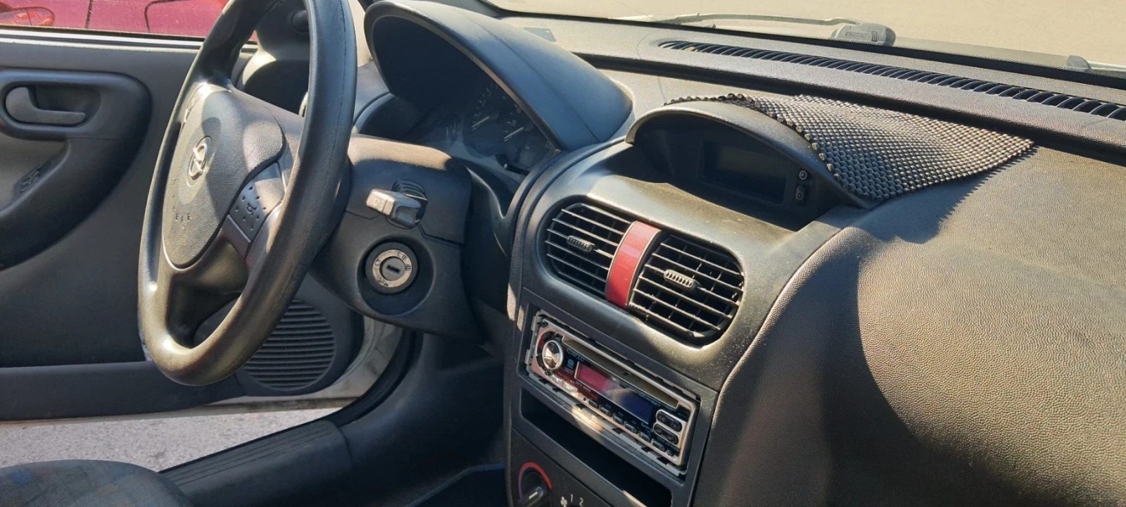 Opel Corsa, снимка 8 - Автомобили и джипове - 55070007