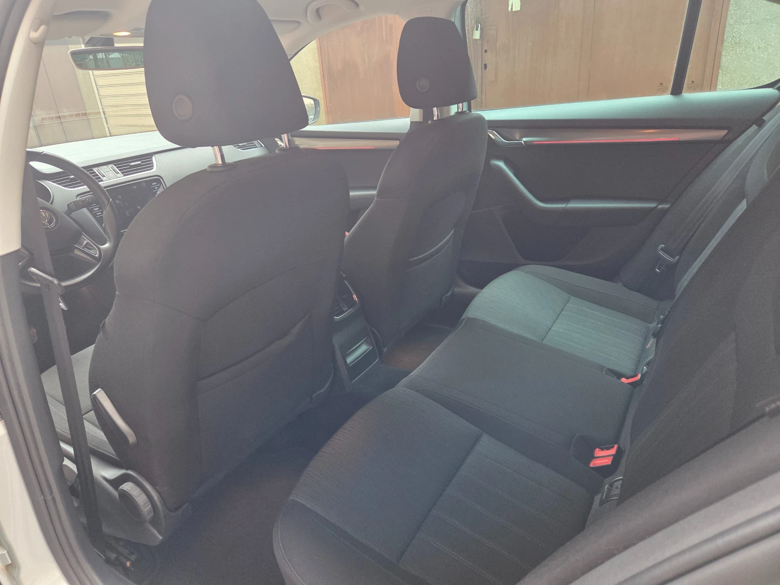 Skoda Octavia Style, снимка 8 - Автомобили и джипове - 55389487