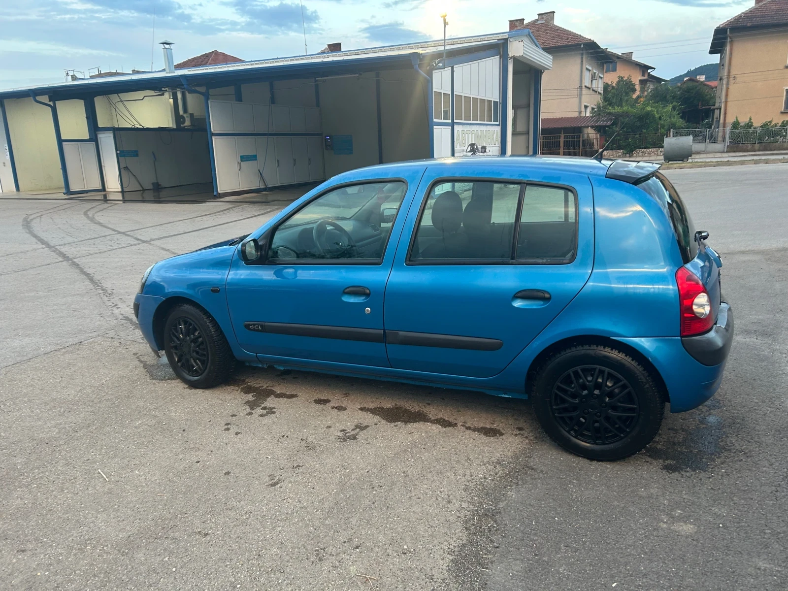 Renault Clio, снимка 6 - Автомобили и джипове - 55428266