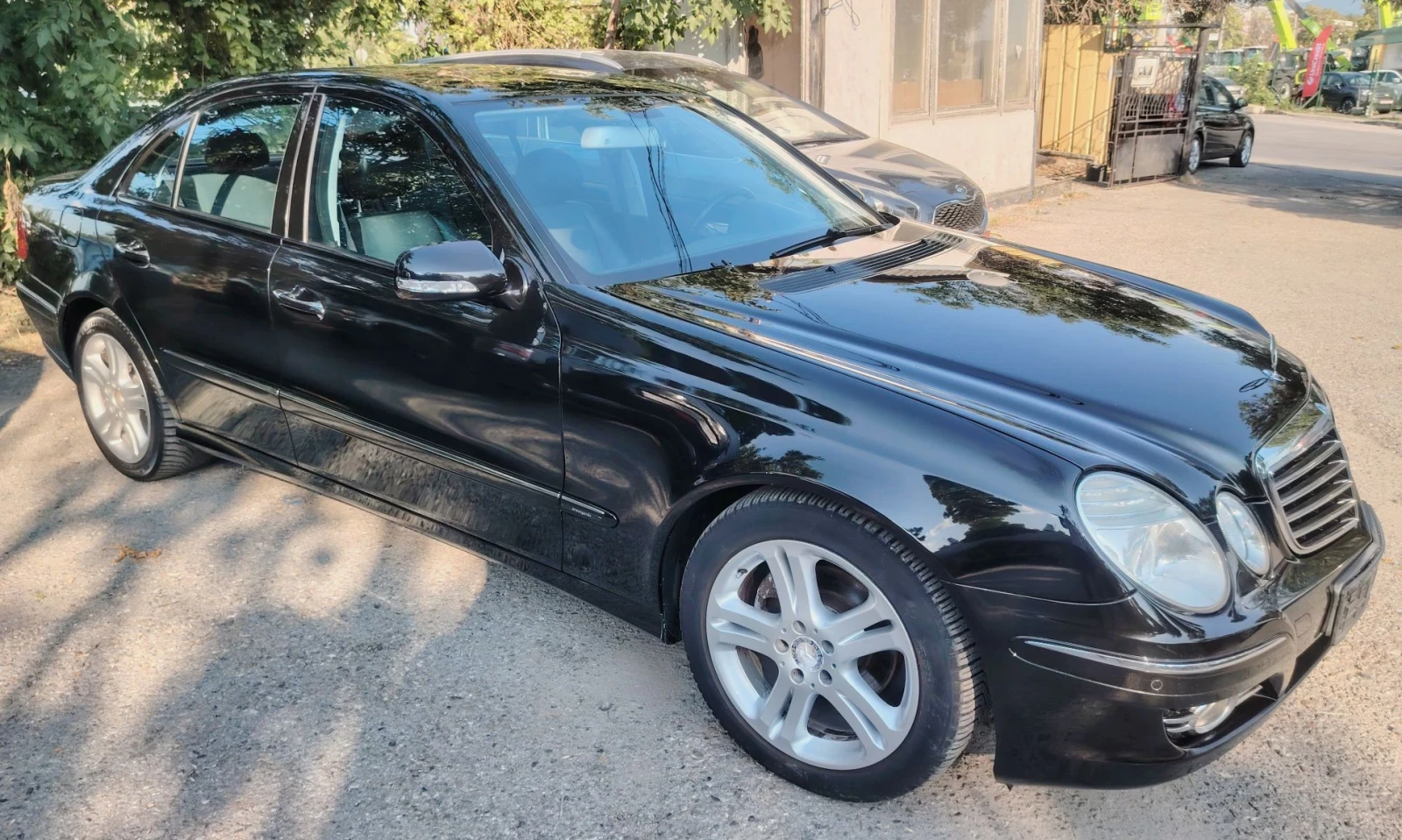 Mercedes-Benz E 220 2.2CDI/AVANTGARDE, снимка 5 - Автомобили и джипове - 55579038