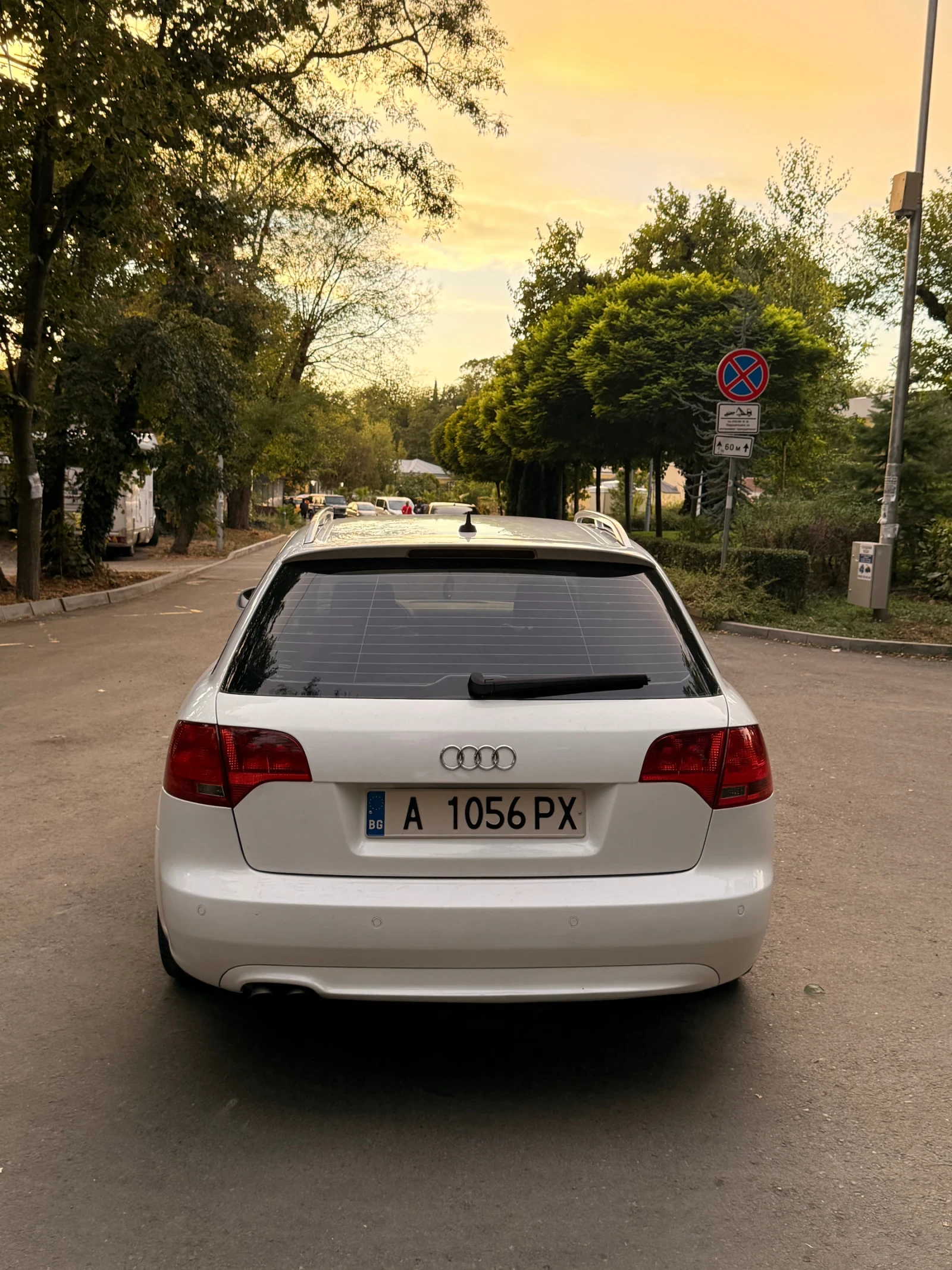 Audi A4, снимка 4 - Автомобили и джипове - 56246939