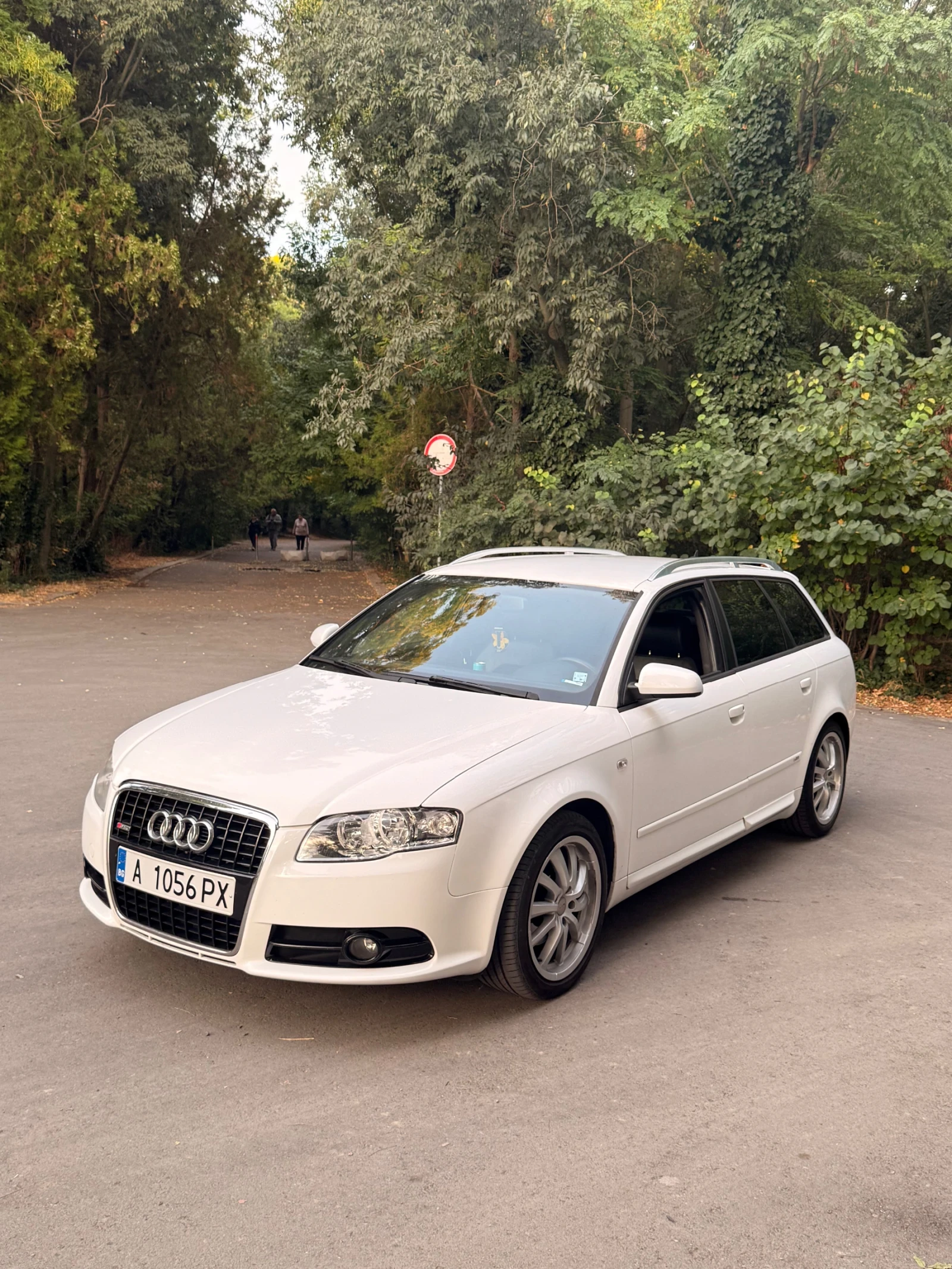 Audi A4, снимка 2 - Автомобили и джипове - 56246939