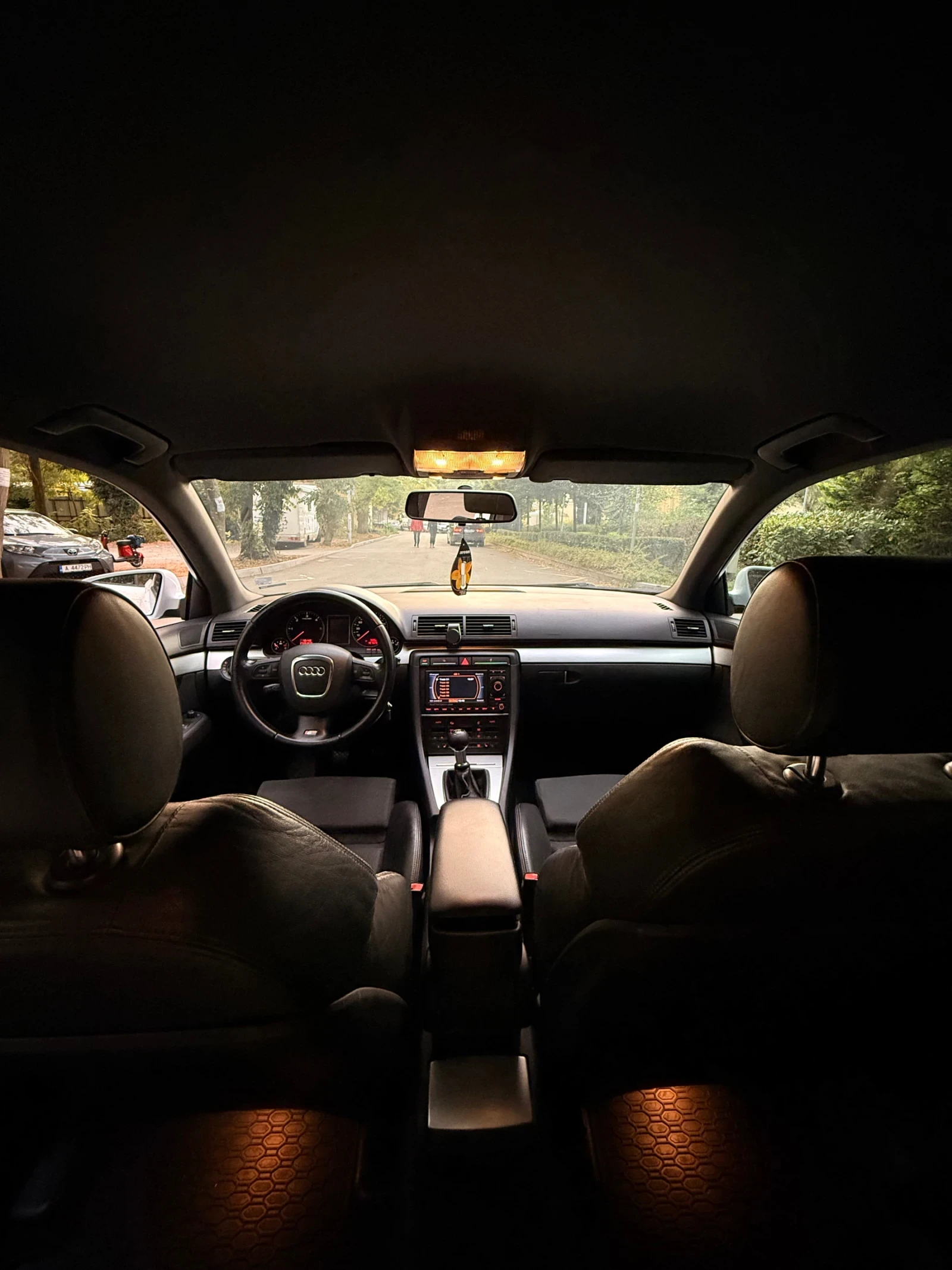 Audi A4, снимка 7 - Автомобили и джипове - 56246939