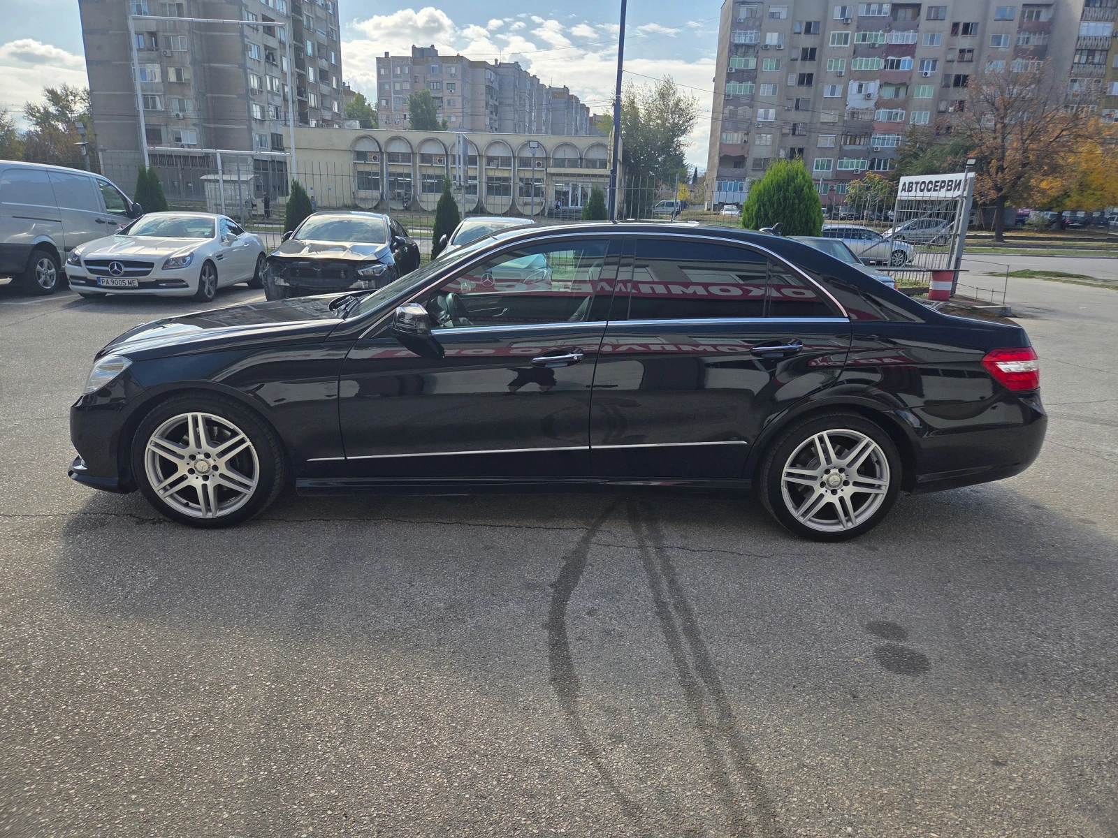 Mercedes-Benz E 350 CDI///AMG Line/Distronic/HARMAN-KARDON/NAVI | Mobile.bg � ����������� 2