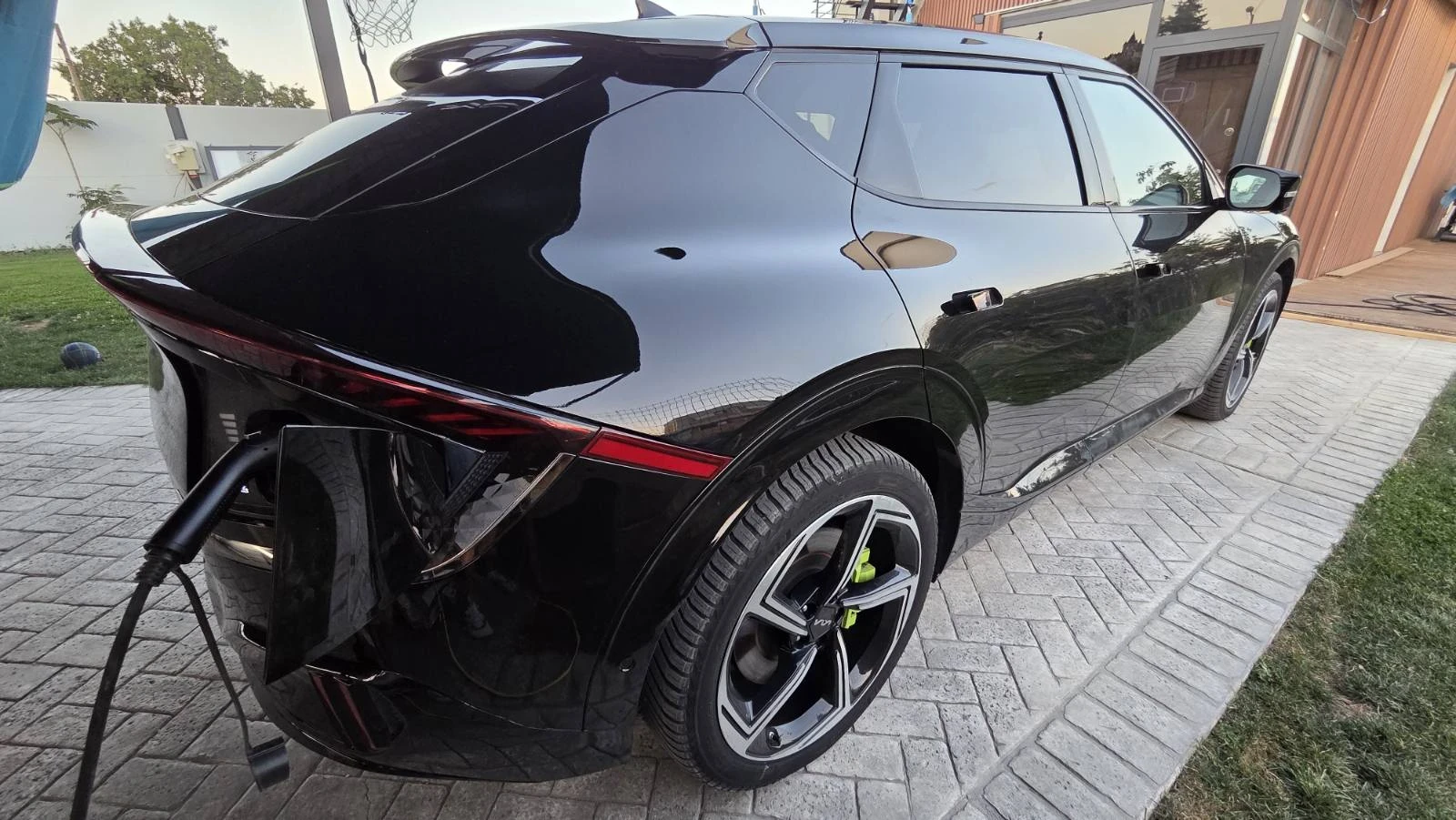 Kia EV6 GT, 4x4, 585 hp., снимка 5 - Автомобили и джипове - 56686486