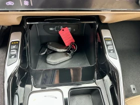 Kia Sorento НАЛИЧНА, 2.2 ДИЗЕЛ, FWD, DISTRONIC + , снимка 14