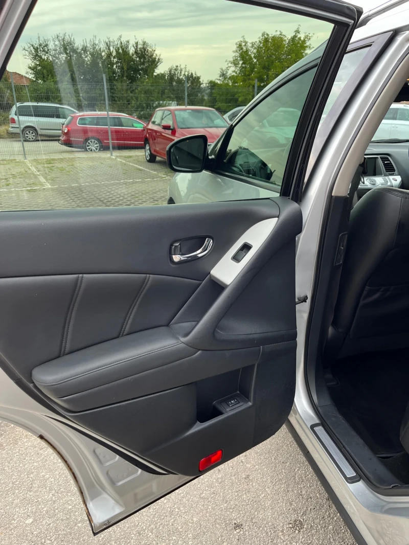 Nissan Murano 3.5, снимка 7 - Автомобили и джипове - 52111575