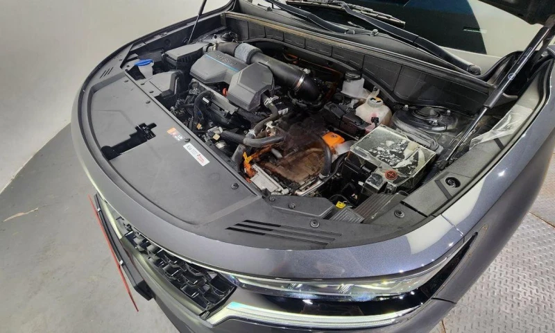 Kia Sorento HEV 1.6 4WD Prestige * НАЙ-ДОБРА ЦЕНА В БЪЛГАРИЯ* , снимка 6 - Автомобили и джипове - 52108209