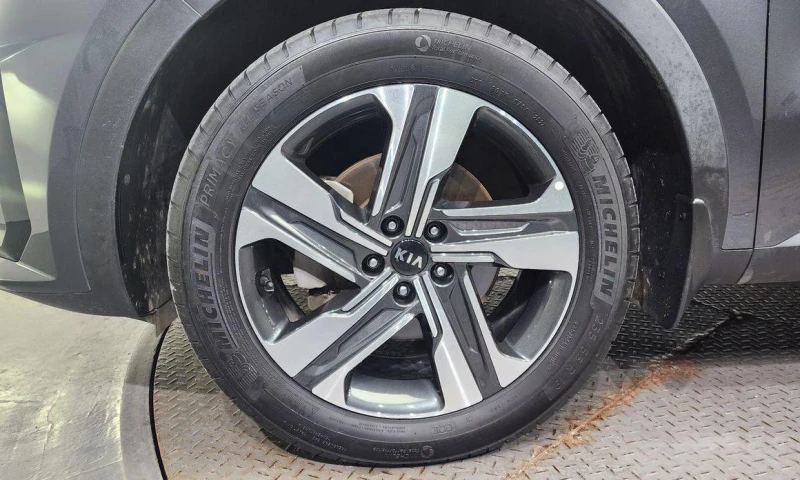 Kia Sorento HEV 1.6 4WD Prestige * НАЙ-ДОБРА ЦЕНА В БЪЛГАРИЯ* , снимка 5 - Автомобили и джипове - 52108209