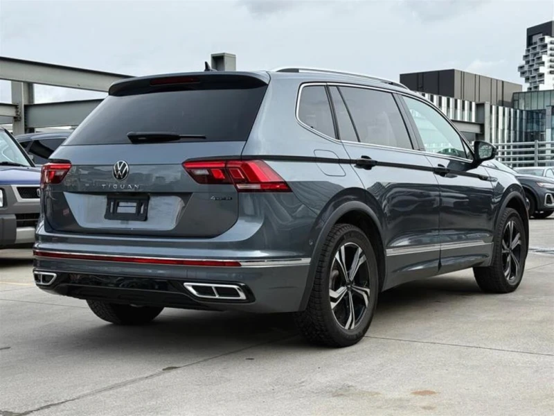 VW Tiguan HIGHLINE R-LINE * * CARFAX * * АВТО КРЕДИТ * * , снимка 5 - Автомобили и джипове - 52644401