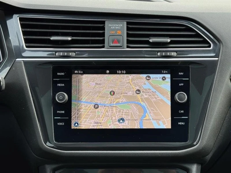 VW Tiguan HIGHLINE R-LINE * * CARFAX * * АВТО КРЕДИТ * * , снимка 13 - Автомобили и джипове - 52644401