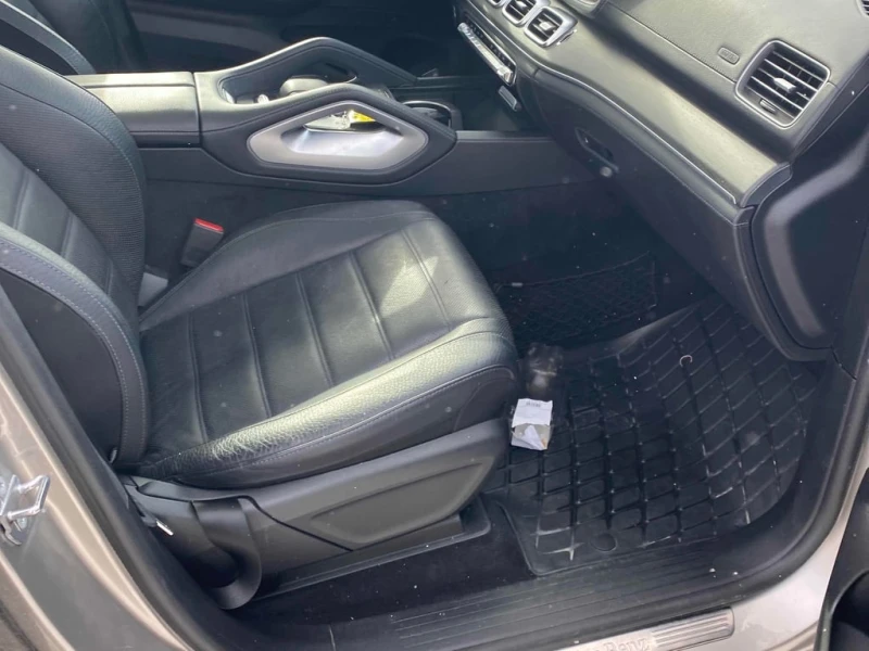 Mercedes-Benz GLS580 * 4MATIC AWD * CARFAX * Full-size luxury SUV * , снимка 15 - Автомобили и джипове - 53264211