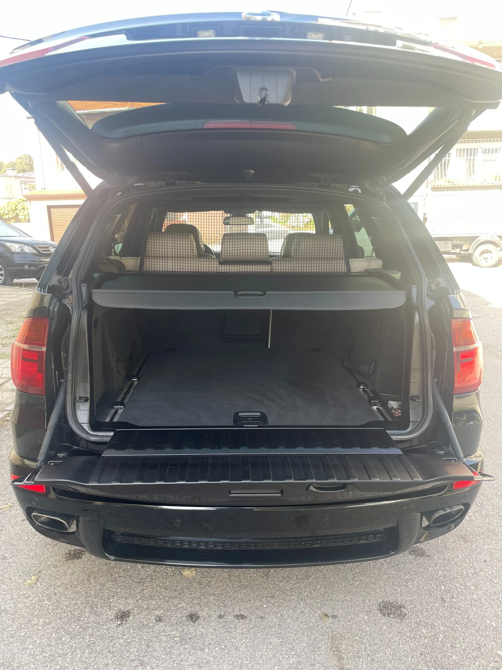 BMW X5 E70 40D - изображение 9