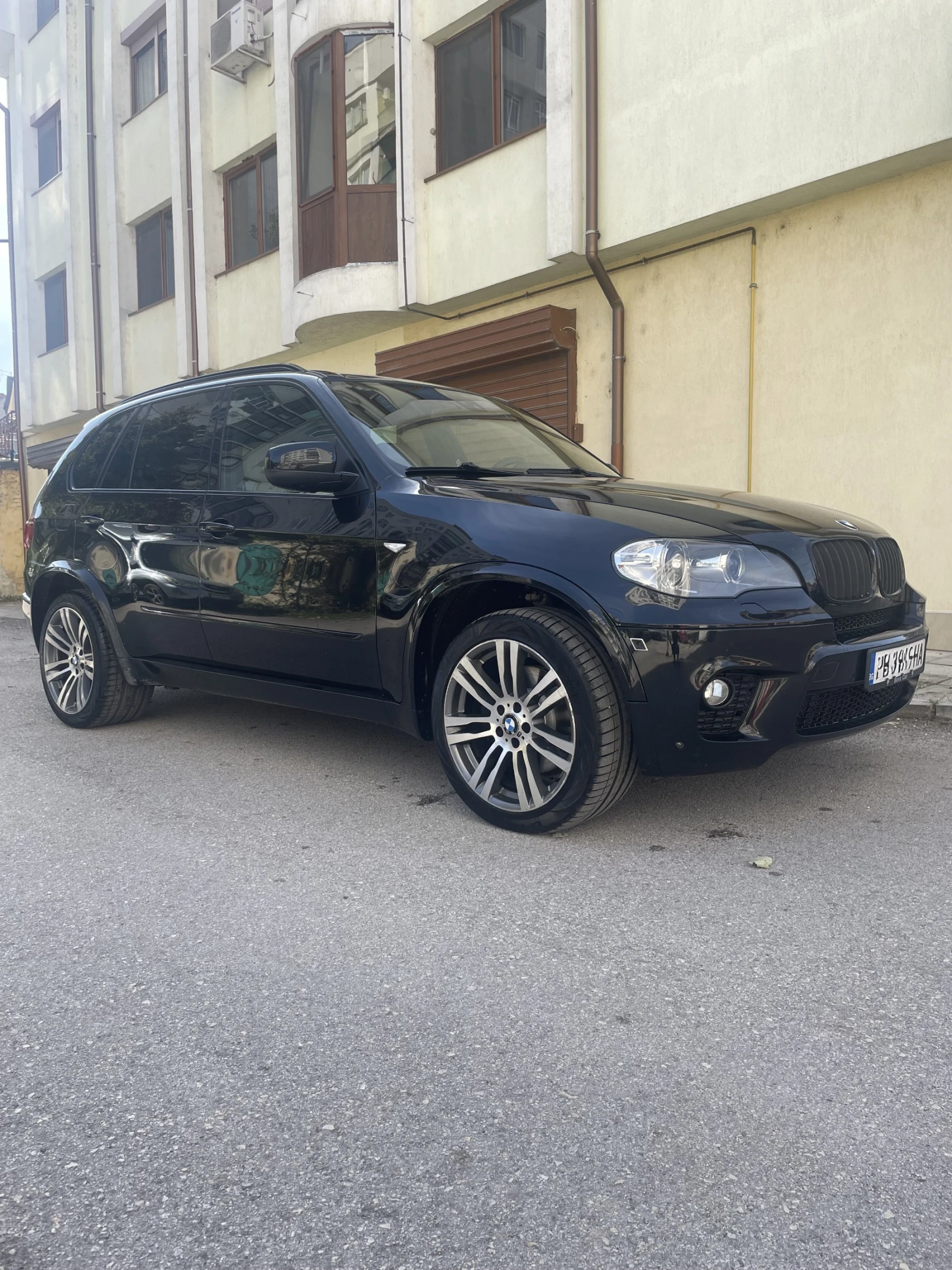 BMW X5 E70 40D - изображение 6