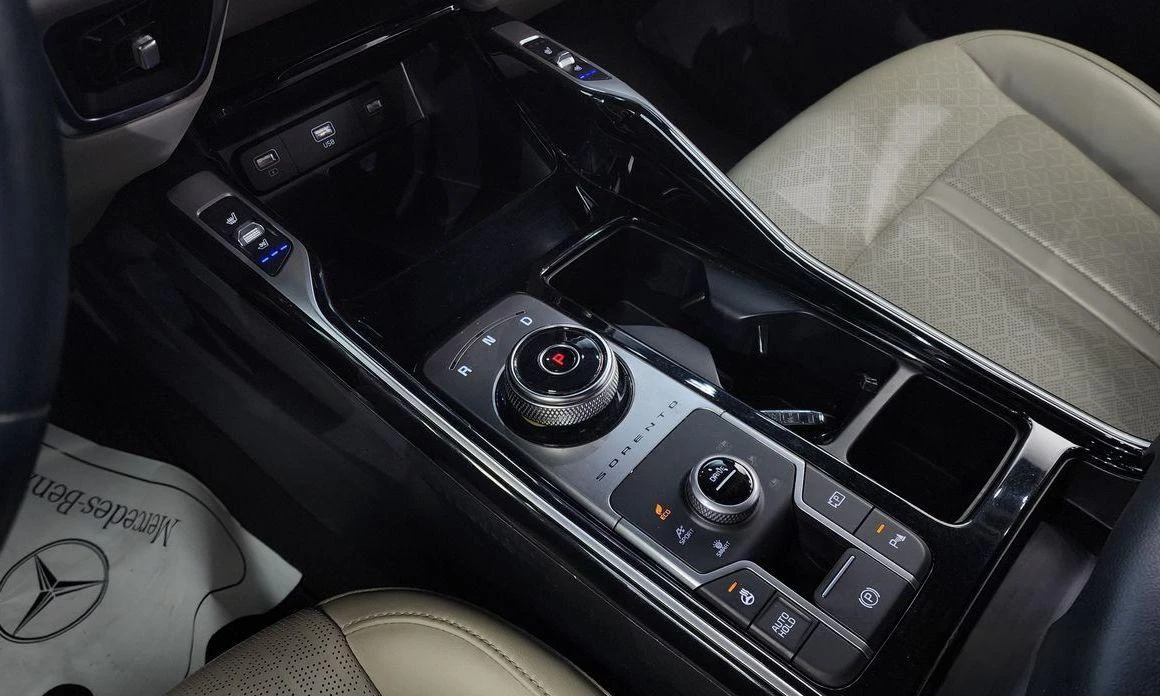 Kia Sorento HEV 1.6 4WD Prestige * НАЙ-ДОБРА ЦЕНА В БЪЛГАРИЯ*  - изображение 9