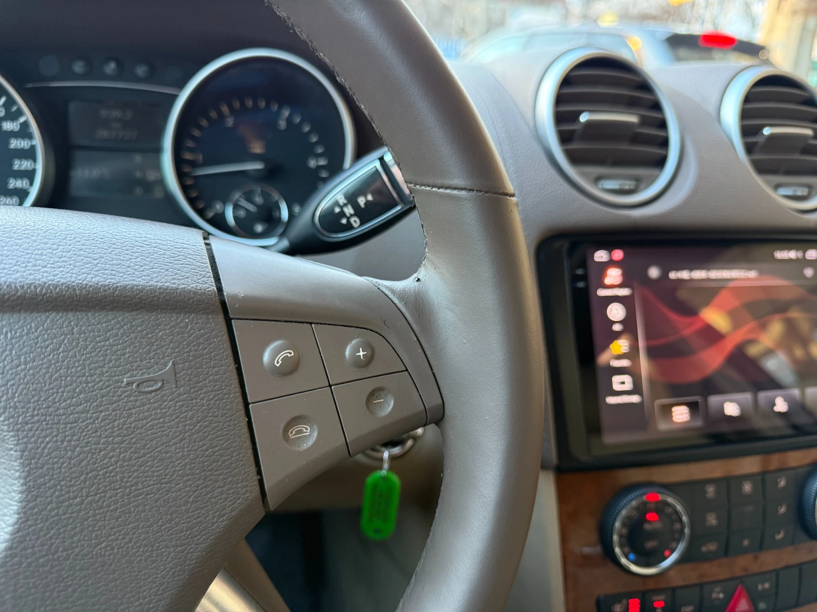 Mercedes-Benz GL 320 CDI 6 ������ ��������/224�.�. Offroad �� �������� | Mobile.bg � ����������� 13