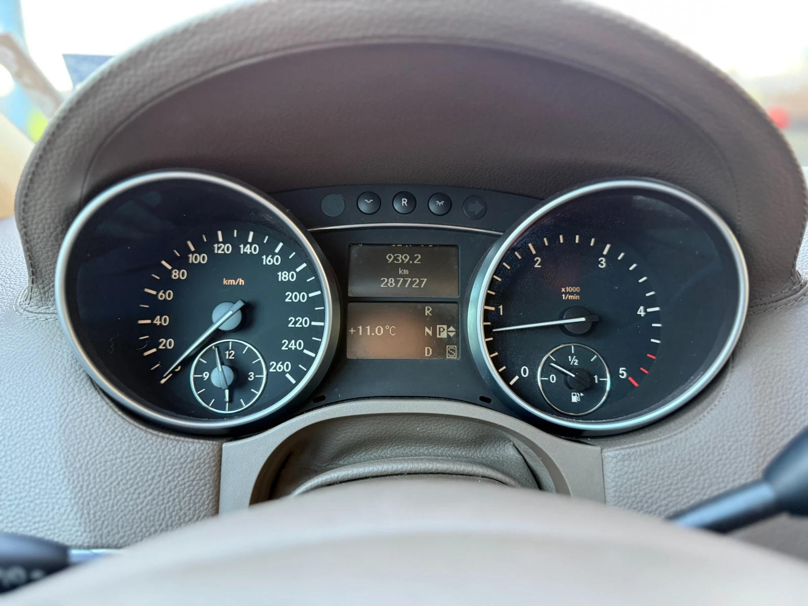 Mercedes-Benz GL 320 CDI 6 ������ ��������/224�.�. Offroad �� �������� | Mobile.bg � ����������� 12