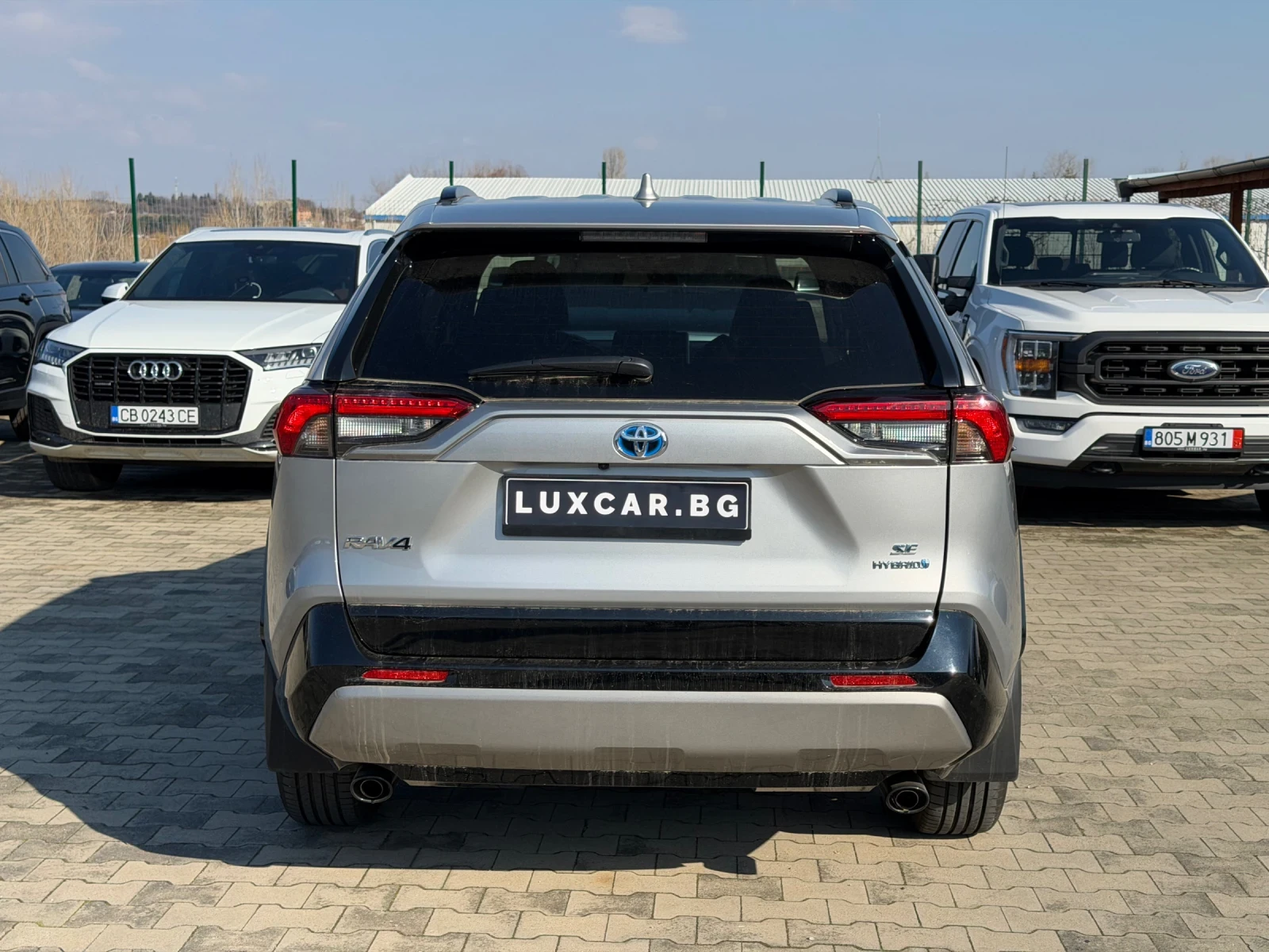 Toyota Rav4 2.5 Hybrid SE AWD, снимка 6 - Автомобили и джипове - 53770632