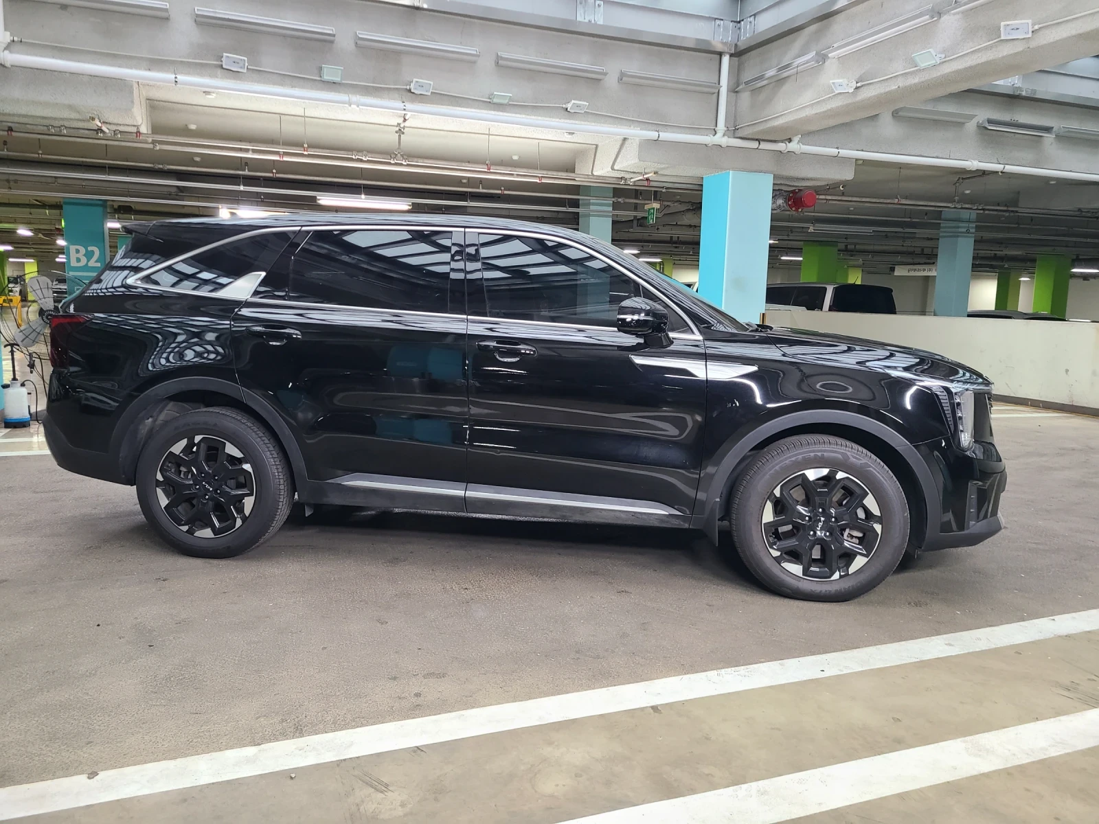 Kia Sorento ОЧАКВАН ВНОС 15.04, 2.2 ДИЗЕЛ, FWD, DISTRONIC + , снимка 5 - Автомобили и джипове - 54007881