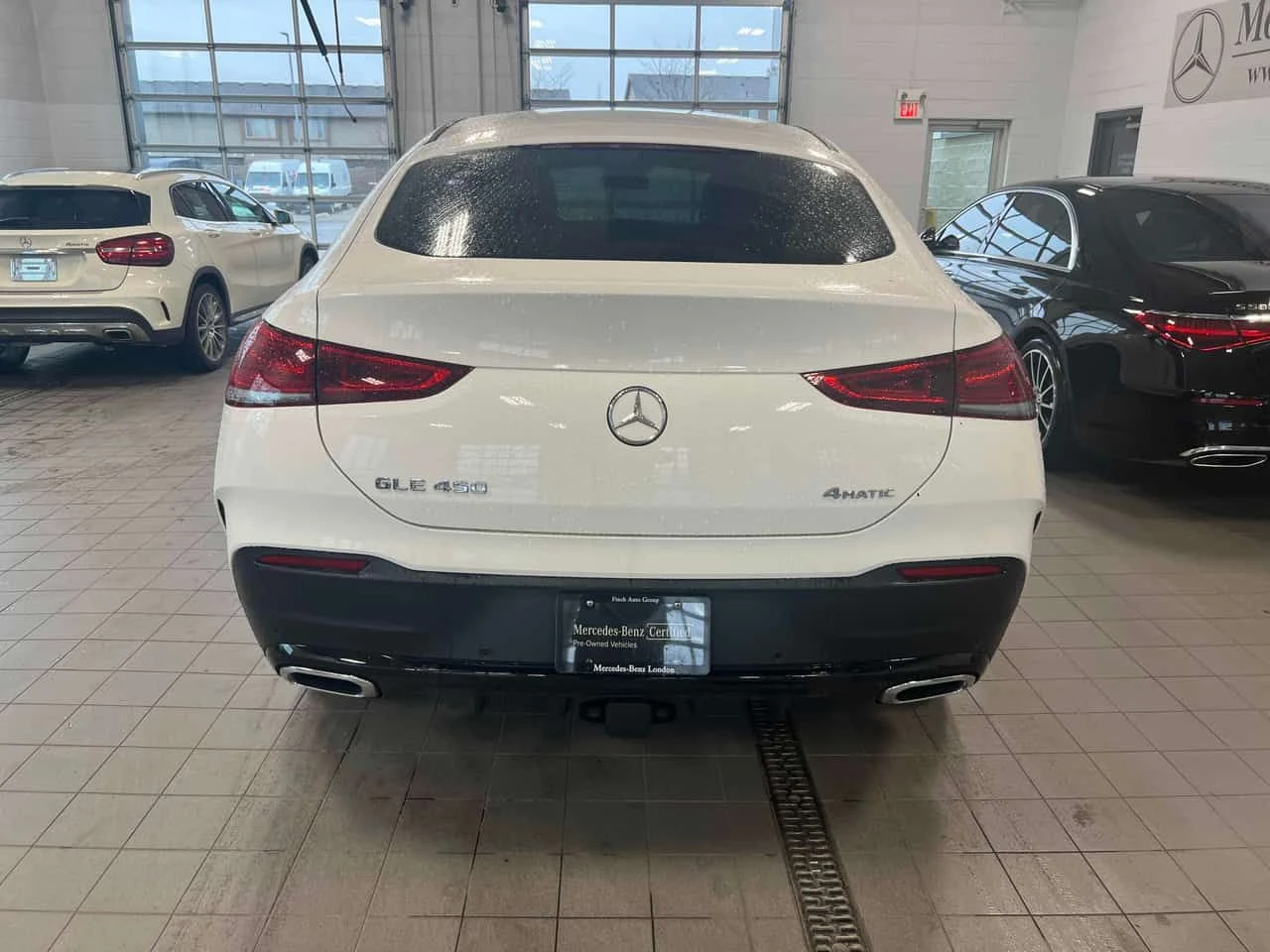 Mercedes-Benz GLE * 450 * CARFAX * ЦЕНА ДО БГ, снимка 4 - Автомобили и джипове - 54009384