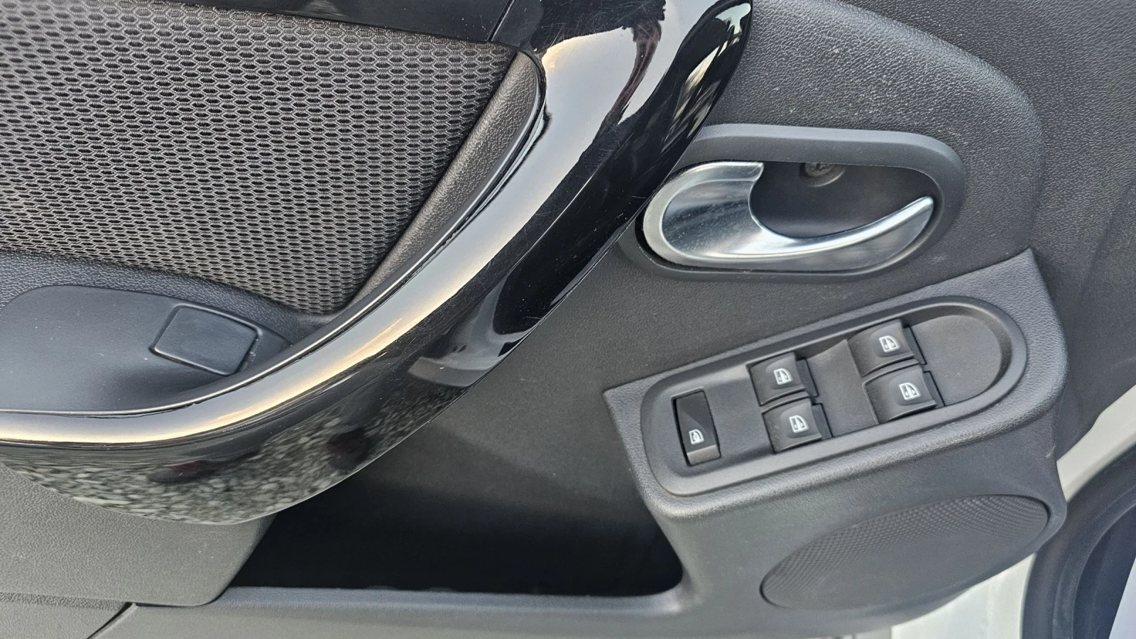 Dacia Duster 1.6 SCe, EURO6 Outdoor  | Mobile.bg � ����������� 11