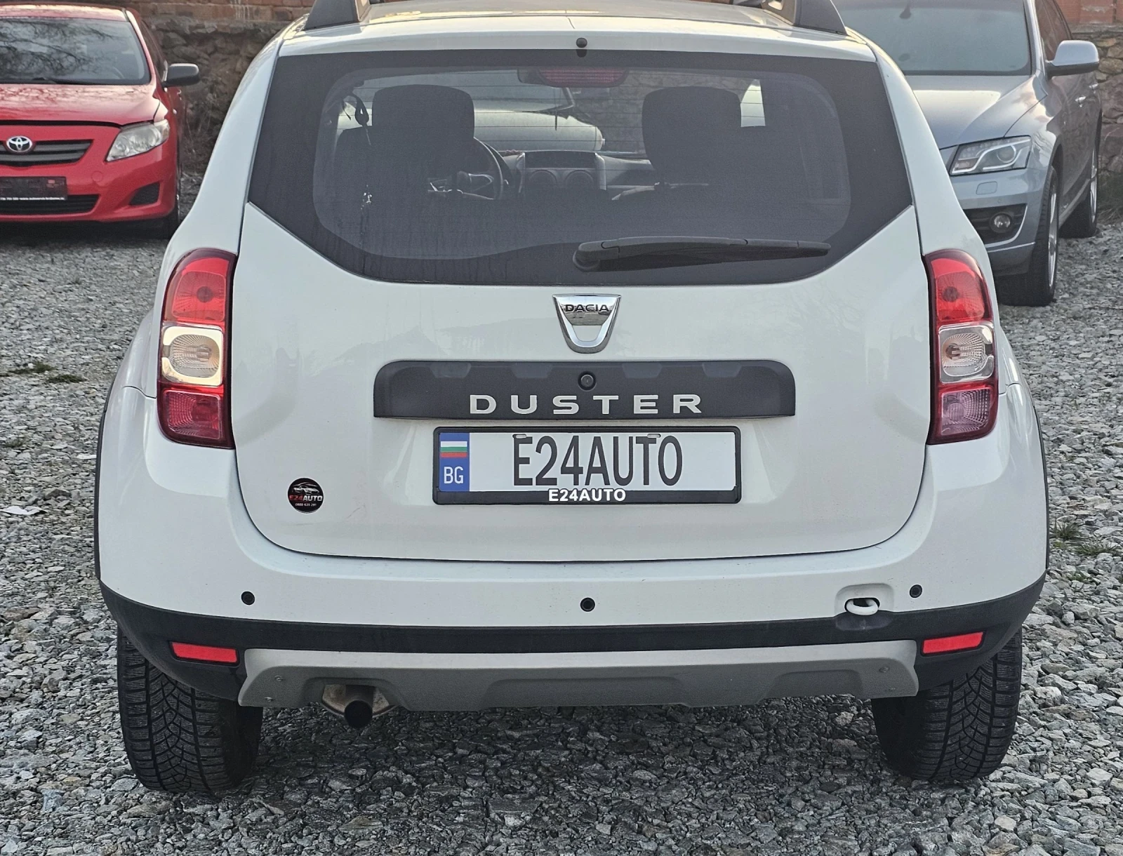 Dacia Duster 1.6 SCe, EURO6 Outdoor  | Mobile.bg � ����������� 4